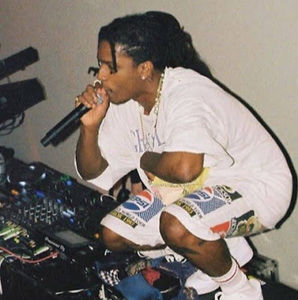 Meet your Posher, Kenny